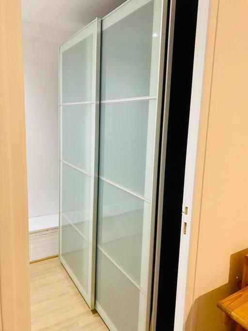 Maisonnette Au Calme Proche T2 拉加雷讷科隆布 外观 照片